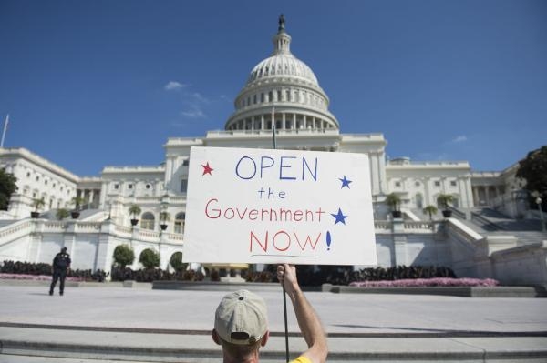 美国政府停摆 影响FCC认证发证